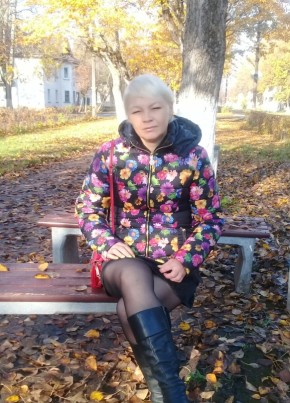 Оля, 48, Россия, Сланцы