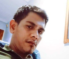 Adie, 34, Bireun