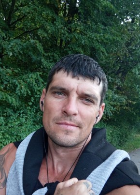 Макс, 36, Россия, Черняховск