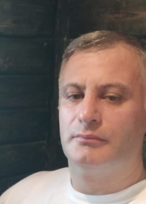 Руслан из Москвы 37 лет