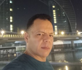 Омар, 40, Baku