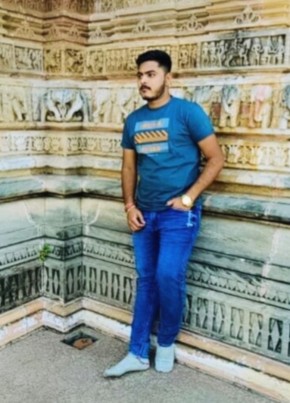 Vaibh goswami, 23, India, Ahmedabad