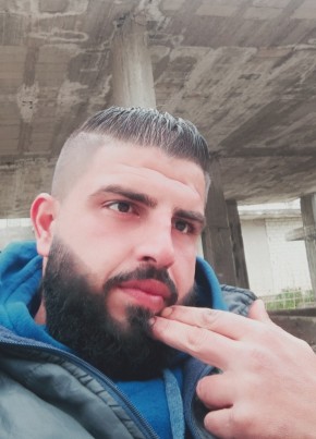 حيدر لاحمد, 29, الجمهورية العربية السورية, اللاذقية