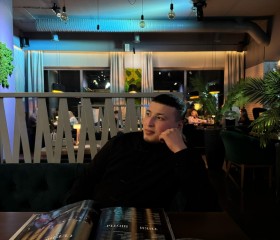 Ruslan, 26, Oral