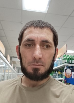 Рашид из Славянск На Кубани 18 лет