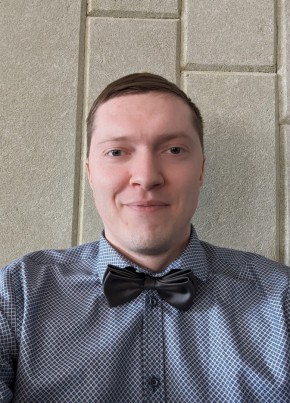 Павел из Смоленска 34 года