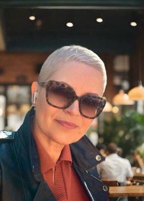 Елена из Москвы 52 года