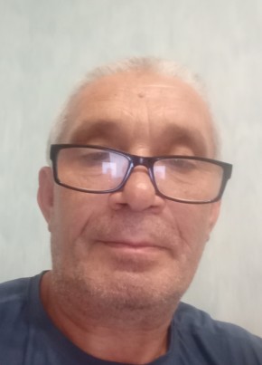 Олег из Талдома 55 лет