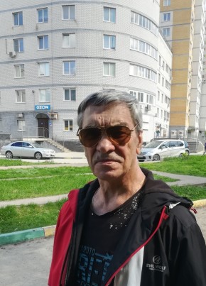 Виктор, 63, Россия, Климовск
