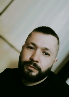 Vadim, 33, Russia, Sevastopol