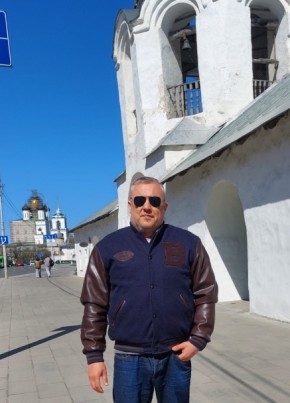 Михаил из Кингисеппа 52 года