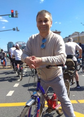 Viktor, 60, Russia, Moscow