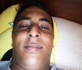 Arun, 24, Mahebourg