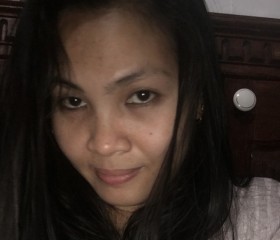 michelle, 43, Muscat