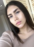 Alina, 22, Saint Petersburg