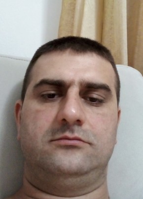 KLAJDI, 29, Albania, Tirana