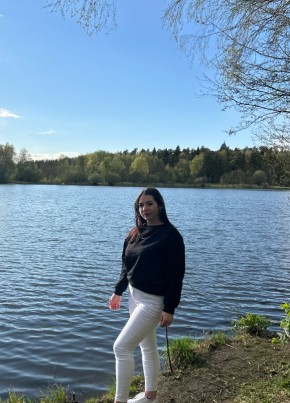 Galina, 26, Russia, Moscow