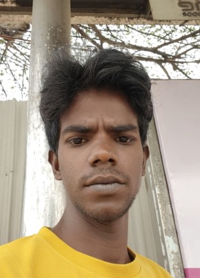Moorthi, 25, India, Coimbatore