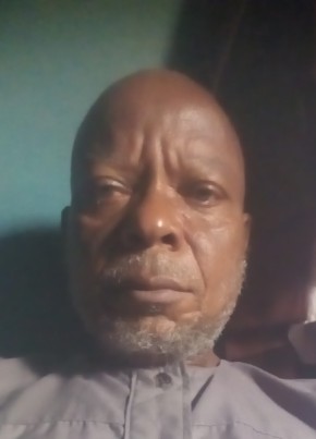 Yahwehchanan E, 65, Nigeria, Benin City