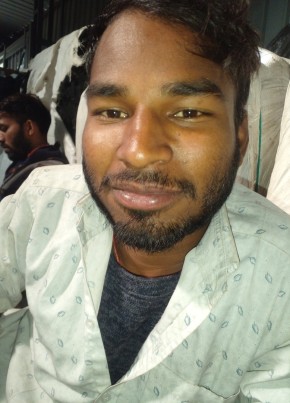 Gutam, 22, India, New Delhi