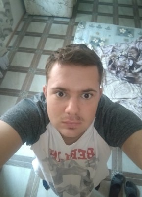 Евгений, 25, Россия, Азов