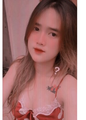 Ngọc Linh, 20, Công Hòa Xã Hội Chủ Nghĩa Việt Nam, Hà Nội
