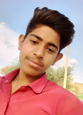 Dalip, 18, India, Sardārshahr