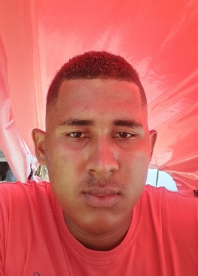 Yeiner из San Carlos (Antioquia) 22 года