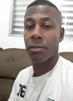 Reinaldo, 44, Brazil, Osasco