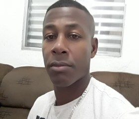 Reinaldo, 45, Osasco