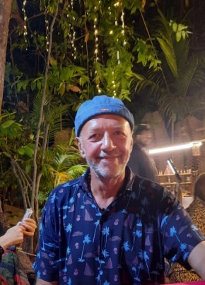 ANDREY, 61, India, Pune