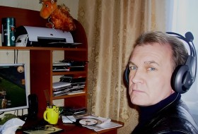 Vladimir, 65 - Just Me