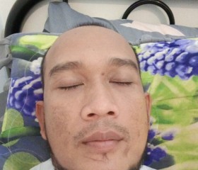 Mie, 40, Paka