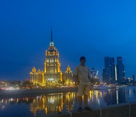 Sarvarkhuzha, 23, Moscow
