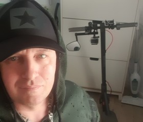 LUXUS Z, 27, Neumunster