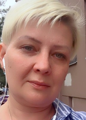 Ольга, 49, Россия, Саратов