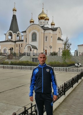 Николай, 37, Россия, Усть-Мая