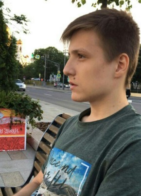 Александр, 22, Россия, Москва