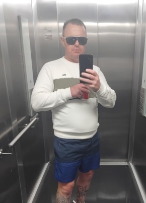 BenjiBB из Sydney 44 года