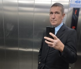 Andrey, 42, Moscow