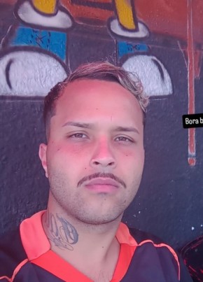 Matheus Sales из Itapevi 25 лет
