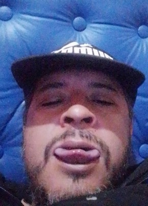 Ruben из Adrogué 18 лет