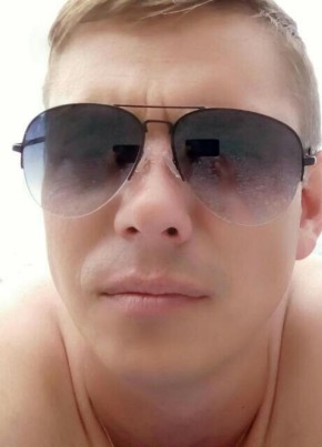 Эдуард из Алушты 41 год