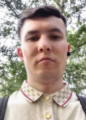 Diyorbek из Paris 23 года