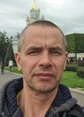 Олег из Рязани 49 лет