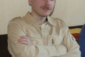 Dmitriy, 46 - Just Me