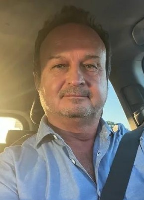 Алексей из Paris 59 лет