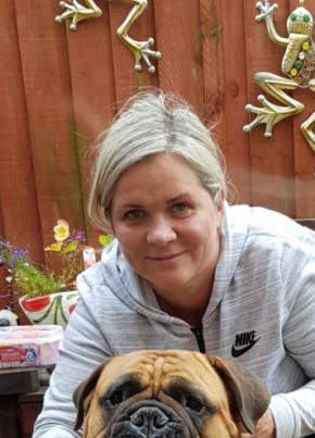 Jelena, 44, United Kingdom, Bradford