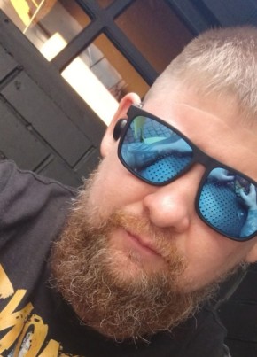 Константин из Сочи 39 лет