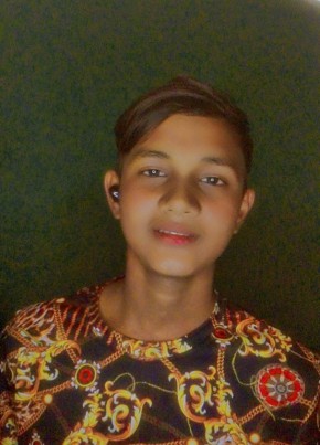 Tanvir, 18, Bangladesh, Chittagong